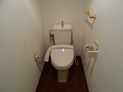 メゾンドルミエール妙法寺のトイレ