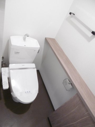 アクアステージ美野島のトイレ|清潔感のあるトイレです。