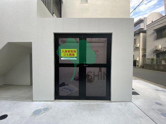 MODERN PALAZZO 美野島NEURO（モダンパラッツォ 美野島ニューロ）