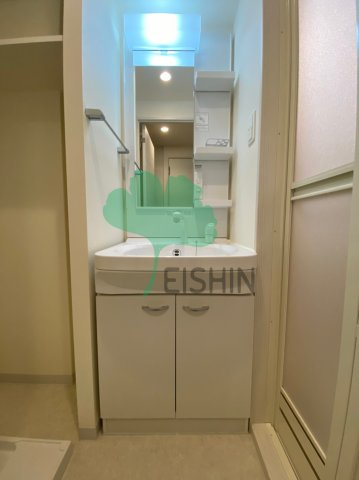 MODERN PALAZZO 美野島NEURO（モダンパラッツォ 美野島ニューロ）の洗面所|シンプルで使いやすい洗面台です！
