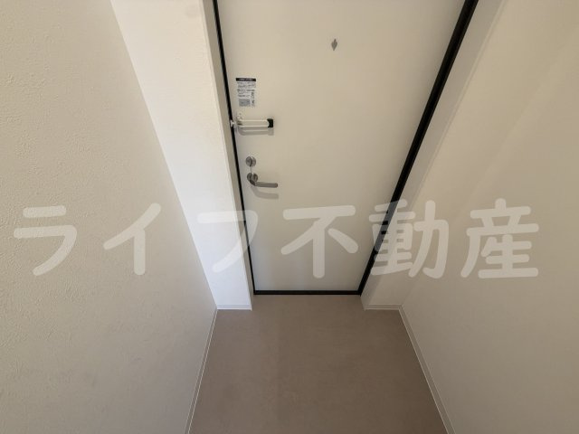 セレニティ小若江B棟の玄関|きれいな玄関です