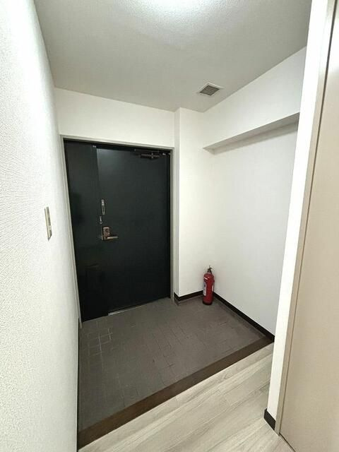 アスタ住宅の玄関