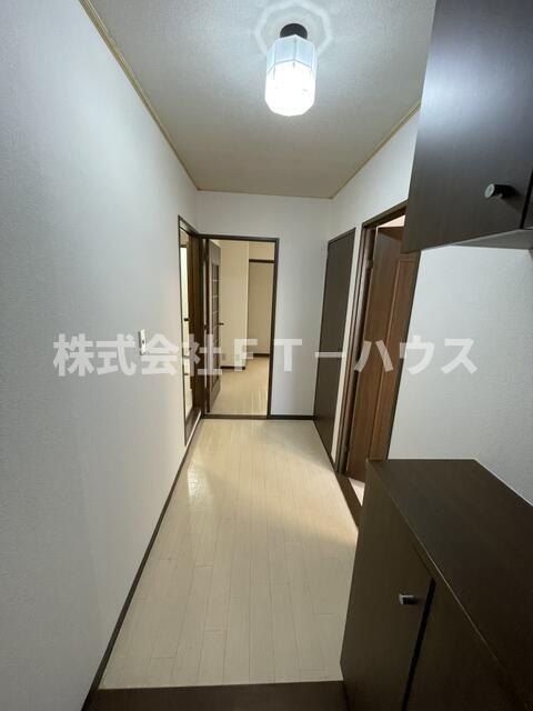 レジデンス中村の玄関