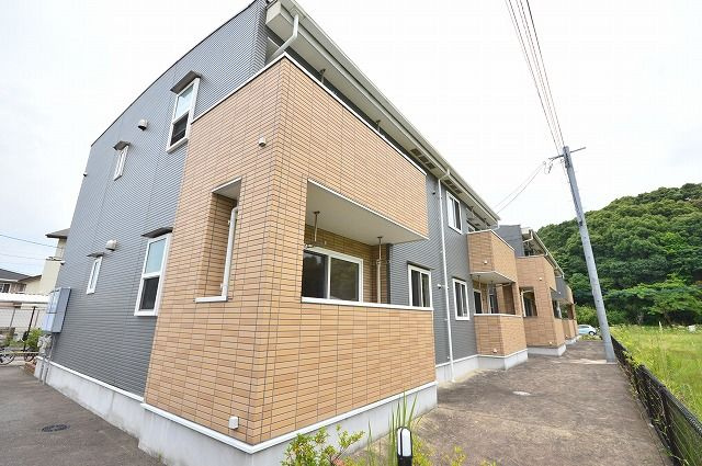 シャンブルブランＡの外観