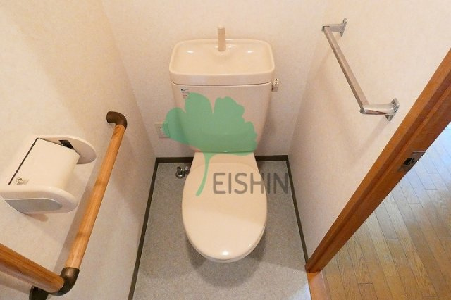 アミティエ博多駅南のトイレ|清潔感のあるトイレです。