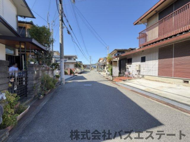 勝原区丁　中古一戸建ての周辺