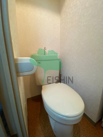 和光レジデンス博多のトイレ|清潔感のあるトイレです。