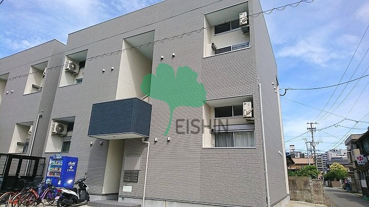 cinq etoiles yoshizuka(サンクエトワール吉塚)の外観