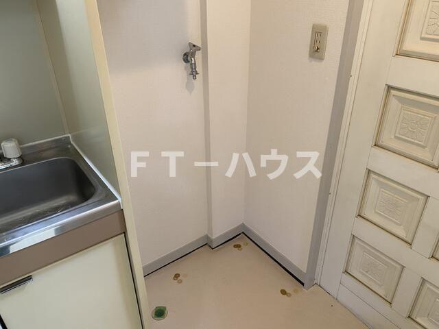 ローズガーデンタカエイ１１２番館　２０２の玄関