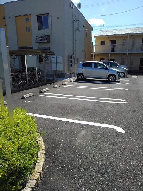 ハイツ友舞Ⅱ　南棟の駐車場|駐車場