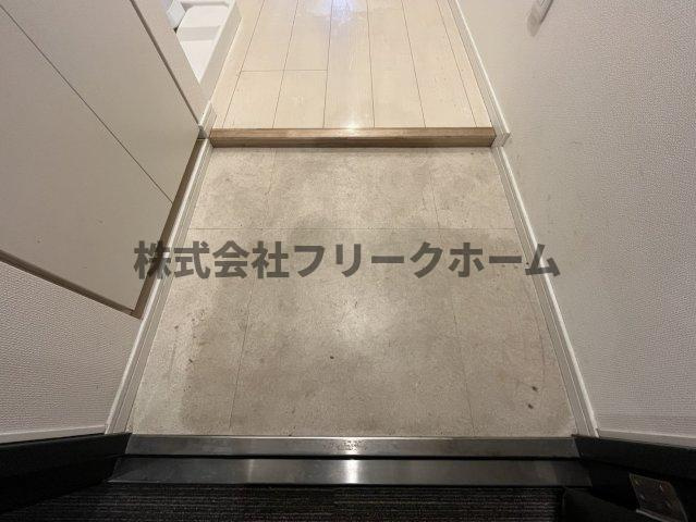 コロネット小金井緑の玄関