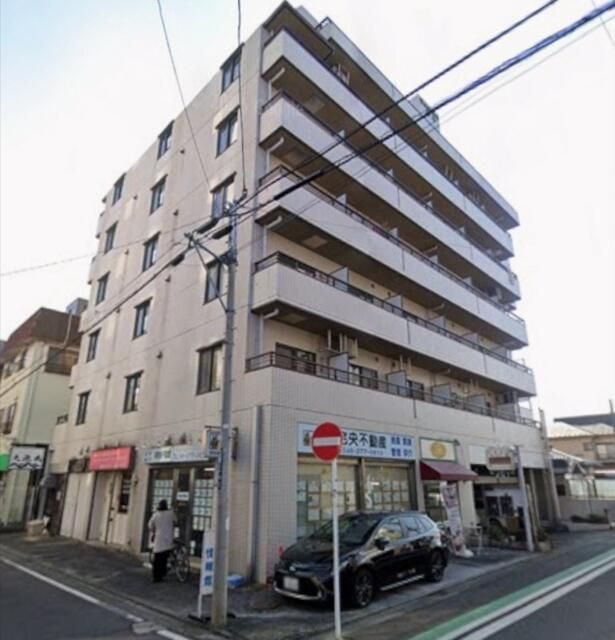 ライオンズプラザ鶴間の外観