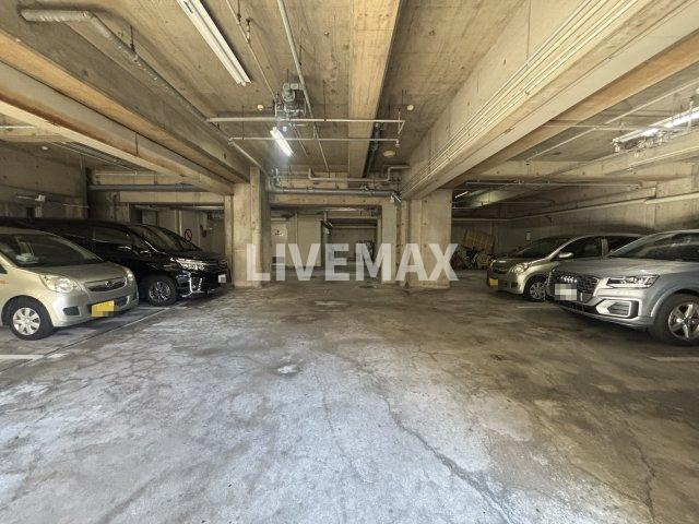 【駐車場】プリオーレ神戸