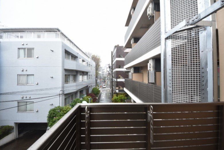 杉並区高円寺南４丁目の賃貸マンションの展望