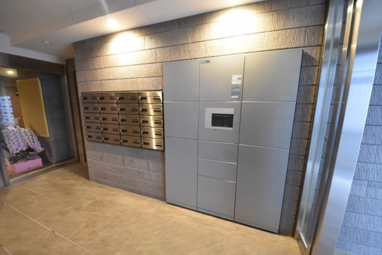杉並区高円寺南４丁目の賃貸マンションの外観