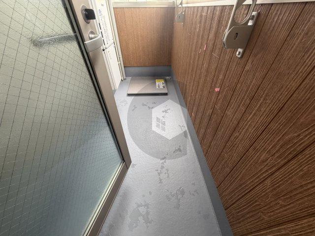 フジパレス鴻池新田駅東のバルコニー