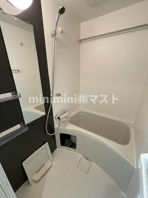ArtizA瓦屋町Ⅱの浴室