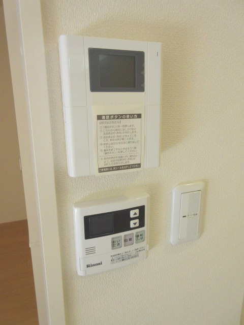 クレール志木のセキュリティ|★オートロック連動のＴＶモニターホン★
