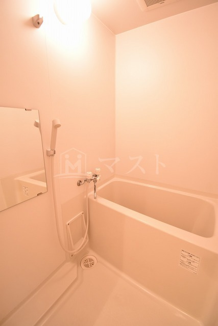 ODESSA松屋町の浴室
