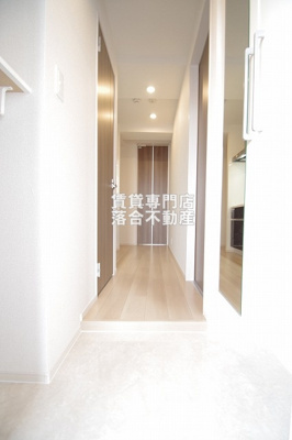 【玄関】 | サンセレヴェ橋本 | 落ち着いた玄関♪