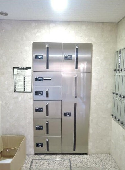 グランヴァン中野新橋のロビー