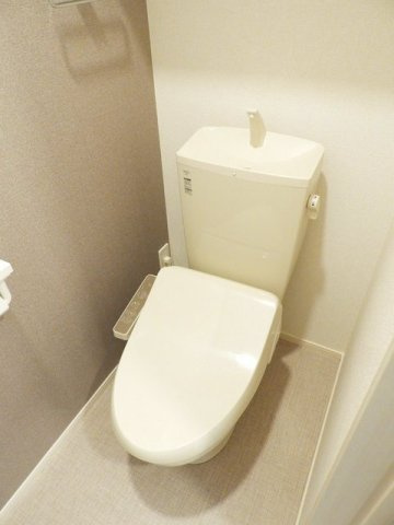 カーサ　ミーテのトイレ|ゆったりとした空間のトイレです