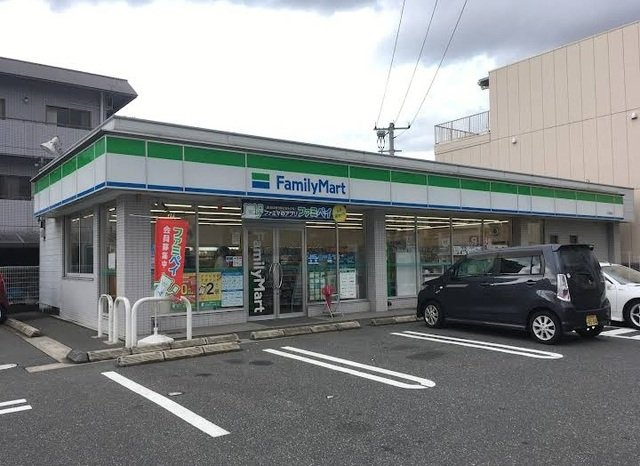 カーサ　ミーテの周辺|ファミリーマート広島霞店まで210m