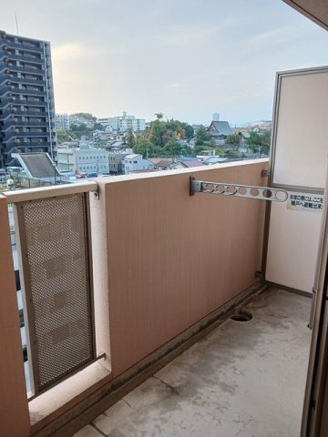グランジュネッスのバルコニー|お洗濯にも便利なバルコニー付き