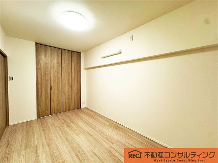 夙川ビューハイツA棟の寝室