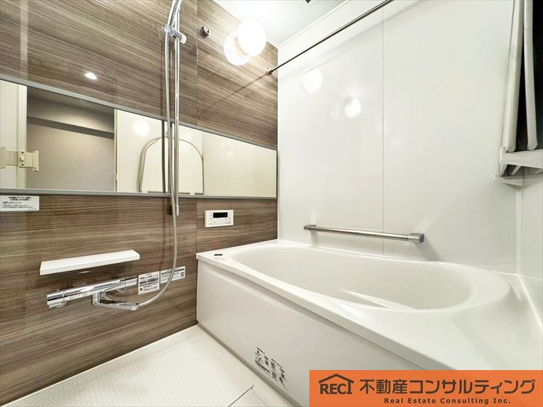 夙川ビューハイツA棟の浴室