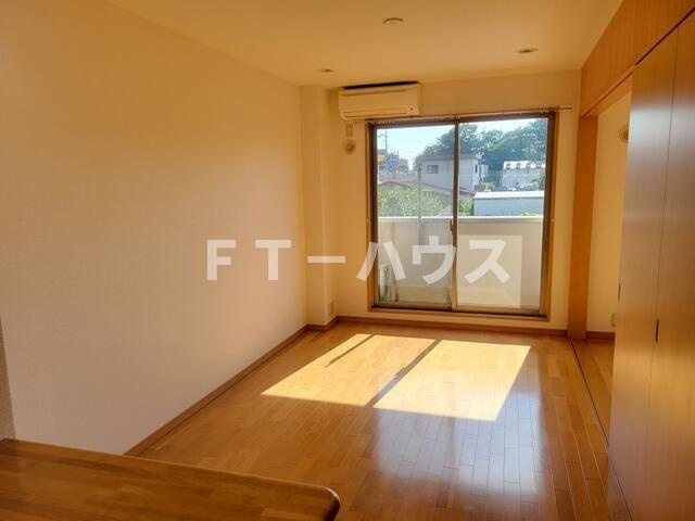 ティアラ緑が丘Ｉの内装