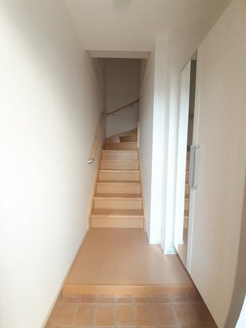 オルテンシアⅠの玄関|落ち着いた玄関です