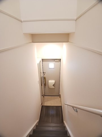 プロローグの玄関|毎日通る玄関はこちらです