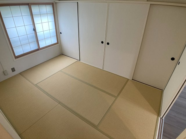 五位ノ池南ビル1号棟の内装|和室も６帖有り、畳も綺麗です