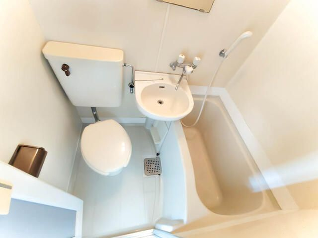 エルヴィーナ三軒茶屋の浴室