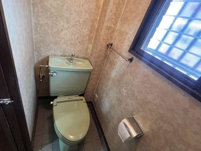 淀川区塚本６丁目　中古戸建のトイレ|シンプルで使いやすいトイレです