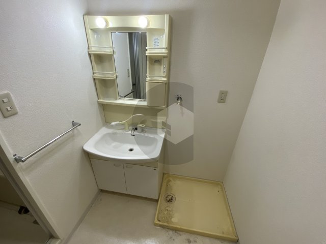 東大阪市川俣１丁目の賃貸マンションの洗面所