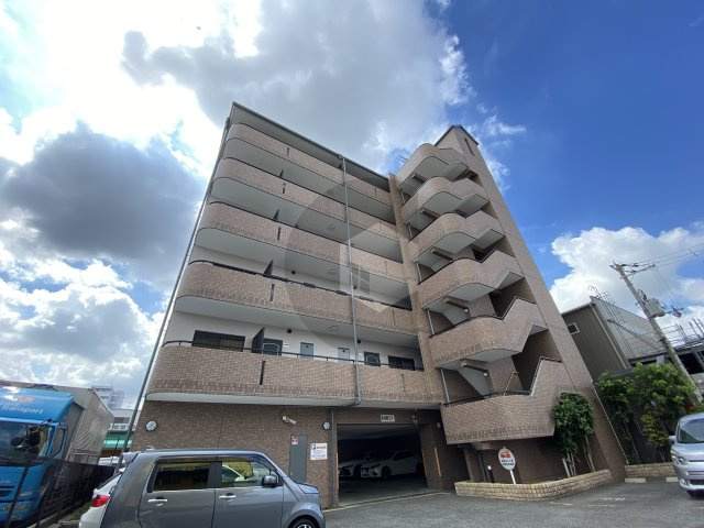 東大阪市川俣１丁目の賃貸マンションの外観