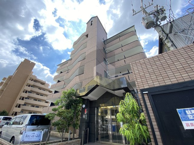 東大阪市川俣１丁目の賃貸マンションの外観