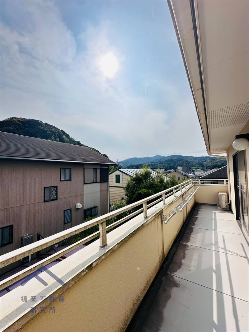 筑紫野市原田３丁目　戸建てのバルコニー