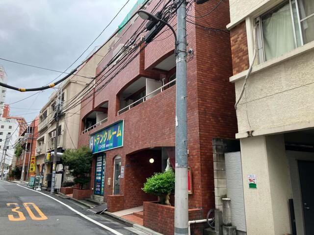 西新宿ハイホームの外観|外観もきれいです