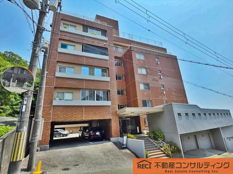 本山コープの外観