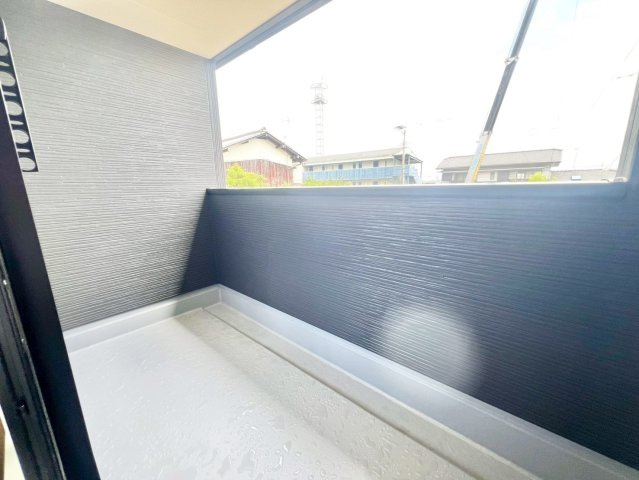 一建設 大木町第四のバルコニー