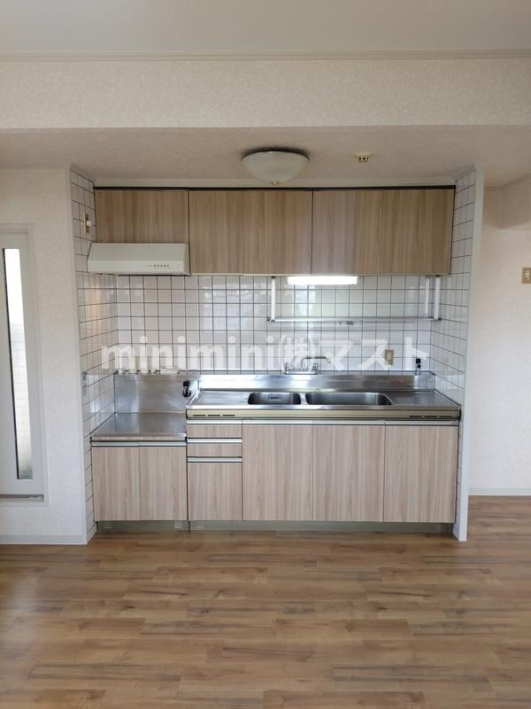 ルプリーズ天王寺のキッチン|カラーバリエーション有