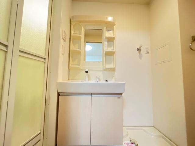 グラースヴィラの洗面所|洗髪洗面化粧台