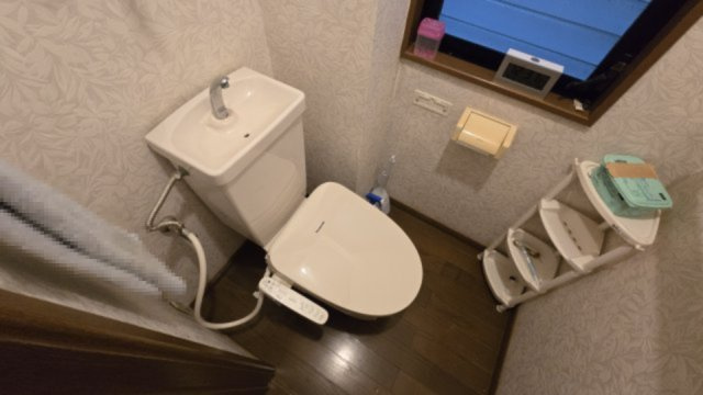 茨木市庄1丁目　軽量鉄骨造戸建