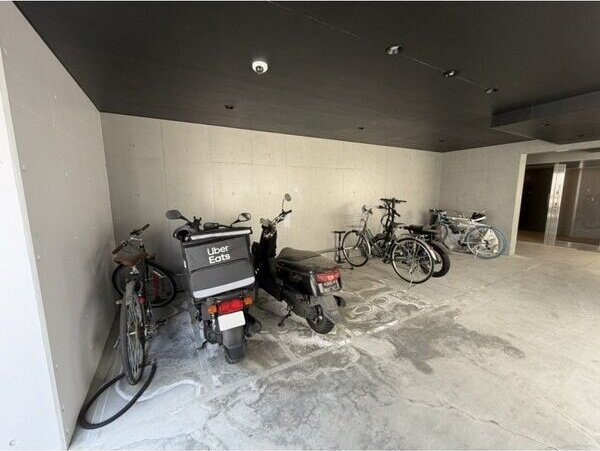【駐車場】北新宿レーベル 