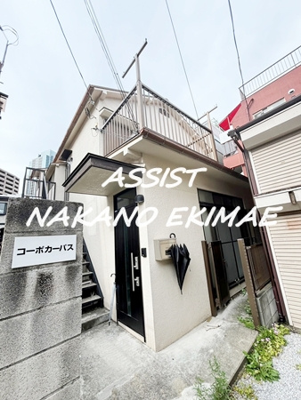 コーポカーパスのエントランス