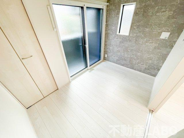 プレデンシア上住吉の洋室