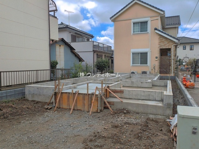 越谷市大沢4丁目　新築一戸建ての外観